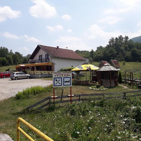 Bed and Breakfast Prenociste Vitas Miljevina Exterior foto