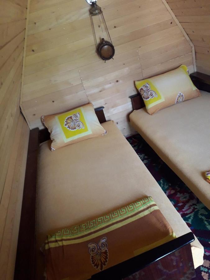 Bed and Breakfast Prenociste Vitas Miljevina Exterior foto