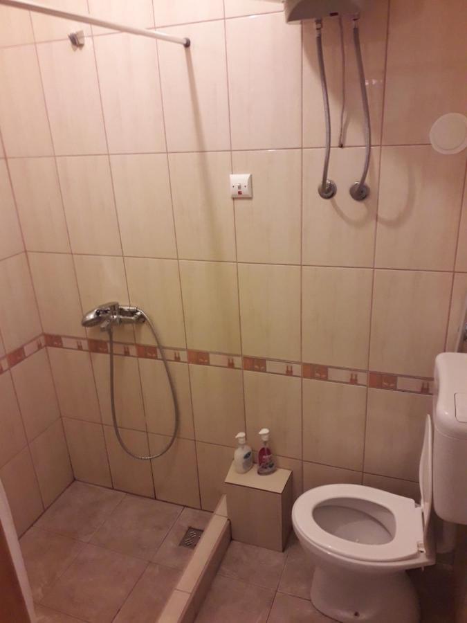 Bed and Breakfast Prenociste Vitas Miljevina Exterior foto