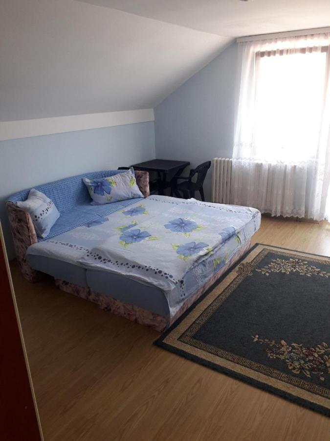 Bed and Breakfast Prenociste Vitas Miljevina Exterior foto