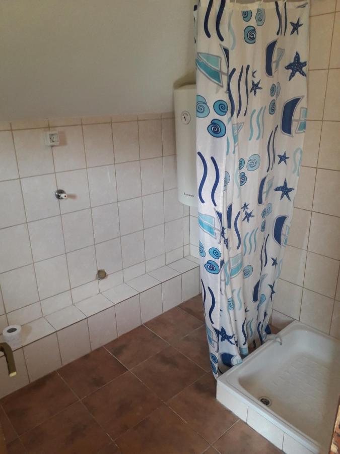 Bed and Breakfast Prenociste Vitas Miljevina Exterior foto